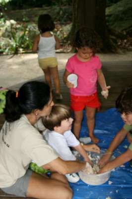 trabalhando com massinha...